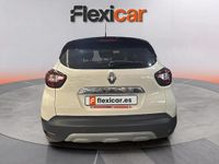 Usado Renault Captur Zen 131 CV (96 kW) 2019 Beige SUV