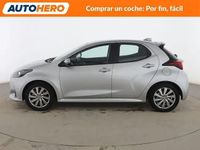 Usado Toyota Yaris Hybrid Active 116 CV (85 kW) 2022 Gris Berlina