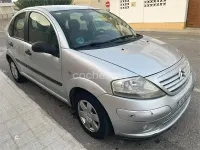 Usado Citroën C3 61 CV (44 kW) 2006 Gris / plata Berlina