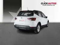 Usado Seat Arona Style 111 CV (81 kW) 2022 Blanco SUV
