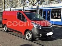 Usado Opel Vivaro 125 CV (91 kW) 2018 Rojo Monovolumen