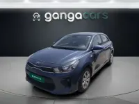Usado Kia Rio 84 CV (61 kW) 2020 Gris Utilitario