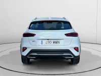 Usado Kia XCeed 136 CV (100 kW) 2024 Blanco SUV
