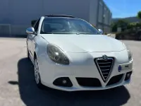 Usado Alfa Romeo Giulietta Distinctive 105 CV (77 kW) 2011 Blanco Utilitario