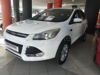 Usado Ford Kuga Trend 120 CV (88 kW) 2014 Blanco SUV