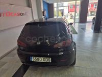 Usado Alfa Romeo 147 170 CV (125 kW) 2008 Violeta / lila Utilitario