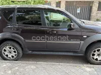 Usado SsangYong Rexton II Limited 165 CV (121 kW) 2007 Granate SUV