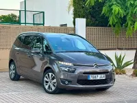 Usado Citroën Grand C4 Picasso Live 120 CV (88 kW) 2016 Gris / plata Monovolumen