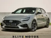 Usado Hyundai i30 N Line 140 CV (102 kW) 2025 Gris / plata Berlina