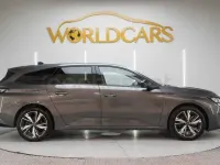 Usado Peugeot 308 SW Allure 130 CV (95 kW) 2023 Gris / plata Familiar