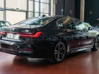 Usado BMW 740 Comfort Edition 340 CV (250 kW) 2022 Negro Berlina