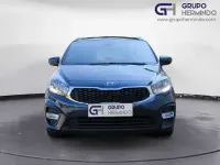 Usado Kia Carens 135 CV (99 kW) 2018 Azul Monovolumen