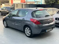 Usado Peugeot 308 Sport 110 CV (80 kW) 2010 Gris / plata Berlina