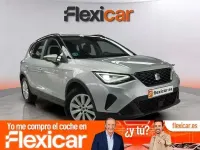 Usado Seat Arona Style 110 CV (80 kW) 2023 Gris SUV
