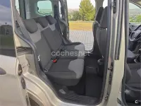 Usado Ford Tourneo Courier Trend 75 CV (55 kW) 2015 Beige Monovolumen