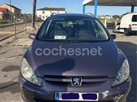 Usado Peugeot 307 110 CV (80 kW) 2004 Violeta / lila Familiar