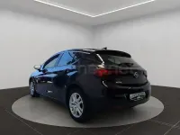 Usado Opel Astra Business 110 CV (80 kW) 2016 Negro Berlina