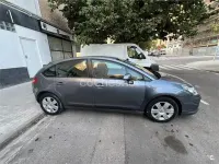Usado Citroën C4 90 CV (66 kW) 2007 Gris / plata Berlina