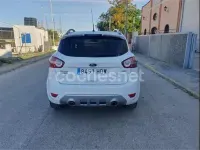 Usado Ford Kuga 140 CV (102 kW) 2011 Blanco SUV
