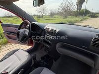 Usado Kia Picanto LX 65 CV (47 kW) 2005 Rojo Utilitario