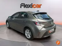 Usado Toyota Corolla Active 122 CV (89 kW) 2019 Verde Utilitario