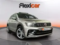 Usado VW Tiguan R-line 150 CV (110 kW) 2020 Gris SUV