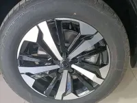Nuevo Peugeot Rifter GTi 131 CV (96 kW) 2026 Negro Monovolumen