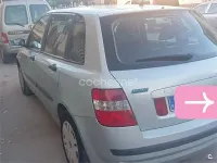 Usado Fiat Stilo Dynamic 115 CV (84 kW) 2002 Verde Berlina