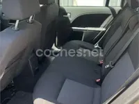 Usado Ford Mondeo Ambiente 115 CV (84 kW) 2002 Beige Berlina