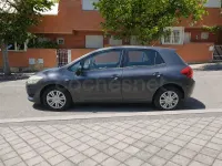 Usado Toyota Auris 97 CV (71 kW) 2008 Gris / plata Utilitario