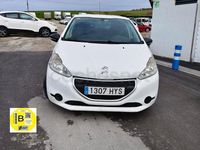 Usado Peugeot 208 Access 68 CV (50 kW) 2014 Blanco Utilitario
