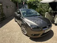 Usado Ford Focus Cabriolet Titanium 136 CV (100 kW) 2007 Beige Descapotable