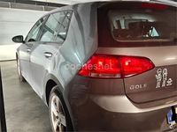 Usado VW Golf VII Advance 105 CV (77 kW) 2014 Gris / plata Berlina