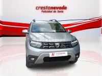Usado Dacia Duster Prestige 100 CV (73 kW) 2021 Gris / plata SUV