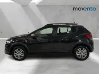Usado Dacia Sandero Essentiel 101 CV (74 kW) 2023 Negro Berlina
