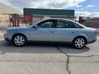 Usado Audi A6 150 CV (110 kW) 2002 Gris / plata Berlina