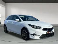 Usado Kia Ceed 100 CV (73 kW) 2024 Blanco Utilitario