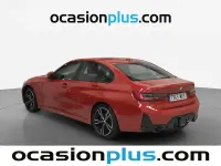 Usado BMW 318 150 CV (110 kW) 2024 Rojo Berlina