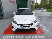 Usado Kia Ceed 120 CV (88 kW) 2022 Blanco Utilitario