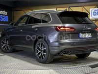 Usado VW Touareg 286 CV (210 kW) 2021 Gris / plata SUV