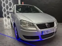Usado VW Polo Sportline 80 CV (58 kW) 2007 Gris / plata Utilitario