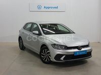 Usado VW Polo Life 95 CV (69 kW) 2024 Gris / plata Berlina
