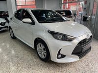 Usado Toyota Yaris 125 CV (91 kW) 2023 Blanco Utilitario