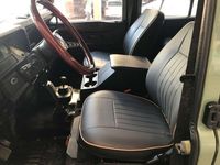 Usado Land Rover Defender 122 CV (89 kW) 2005 Blanco Familiar