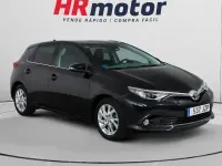 Usado Toyota Auris Business Edition 116 CV (85 kW) 2017 Negro
