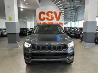 Usado Jeep Compass Limited 240 CV (176 kW) 2023 Gris / plata SUV