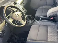 Usado VW Touran Sport 140 CV (102 kW) 2008 Gris / plata Monovolumen