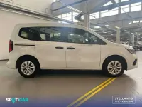 Usado Renault Kangoo Edition One 95 CV (69 kW) 2022 Blanco Monovolumen