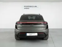 Usado Porsche Macan Turbo 469 kW (639 CV) 2024 Verde SUV