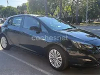 Usado Opel Astra Selective 110 CV (80 kW) 2015 Verde Berlina